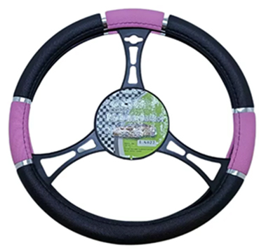 Cubre volante negro/rosa detalle cromo 