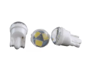 Lampara 2825 t10 3 smd ceramica con lupa